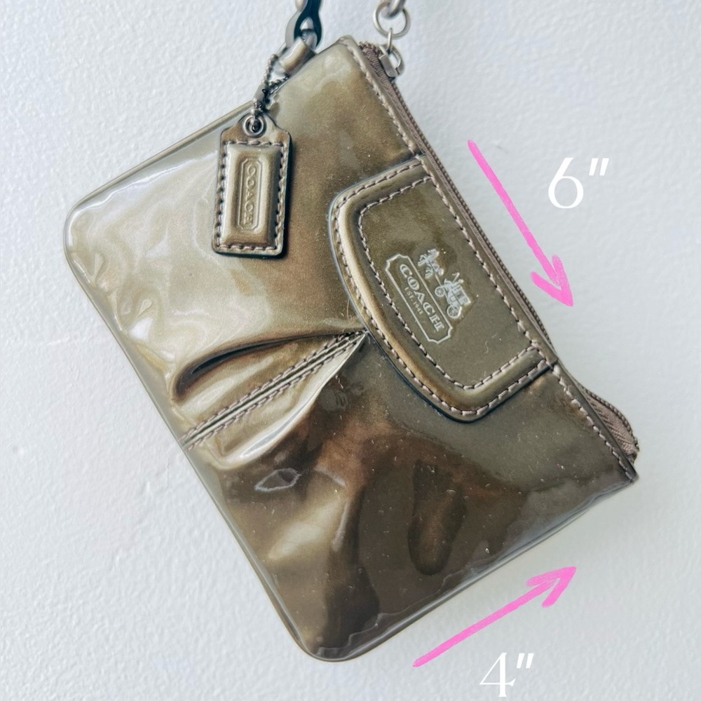 Coach Madison Wristlet